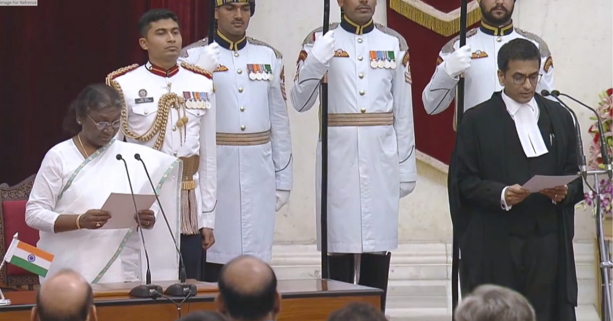 Justice DY Chandrachud becomes 50th Chief Justice of India, takes oath in Rashtrapati Bhavan